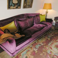 Divano quattro posti